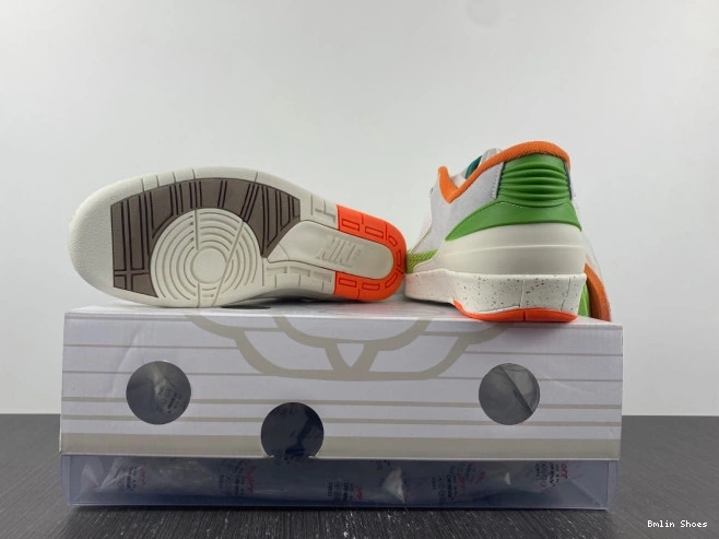 Bmlin Shoes (W) Jordan Retro Low 2 DV6206-183 TITAN 0723